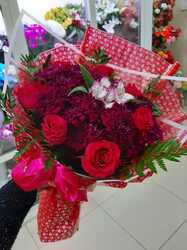 Букет алое сердце